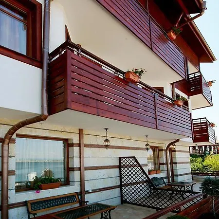 Family Saint Nikola And Free Parking 3* Nessebar