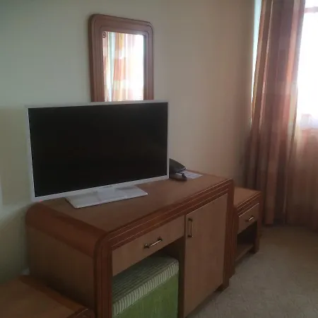 Family Saint Nikola And Free Parking Nessebar