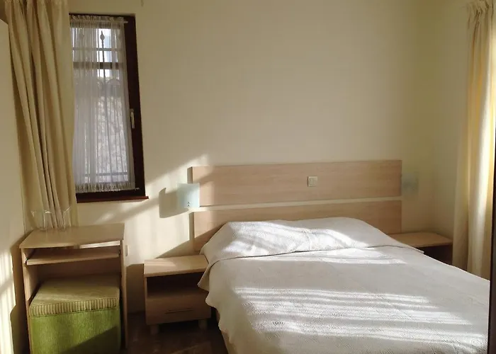 Family Saint Nikola Hotel 3*