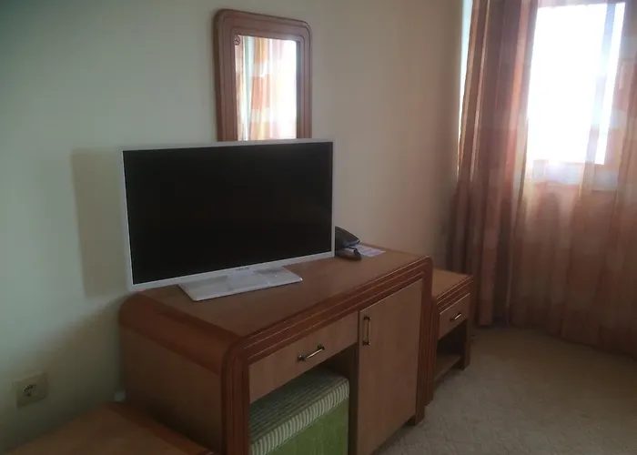 Family Saint Nikola Nessebar