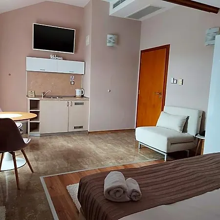 Hotel Family Saint Nikola 3*