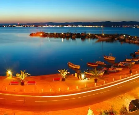 Family Saint Nikola And Free Parking